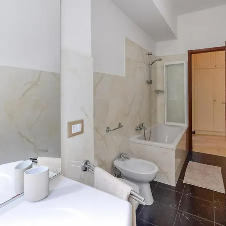 Apartment 1 Bedroom Lovely In Rapallo