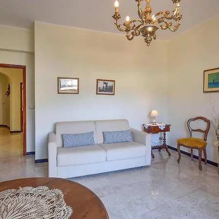 In With Wifi Apartment